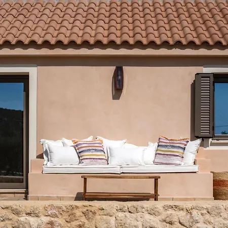 La Baracca Villa Kardhakata
