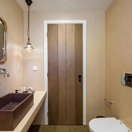 La Baracca فيلة Kardhakáta